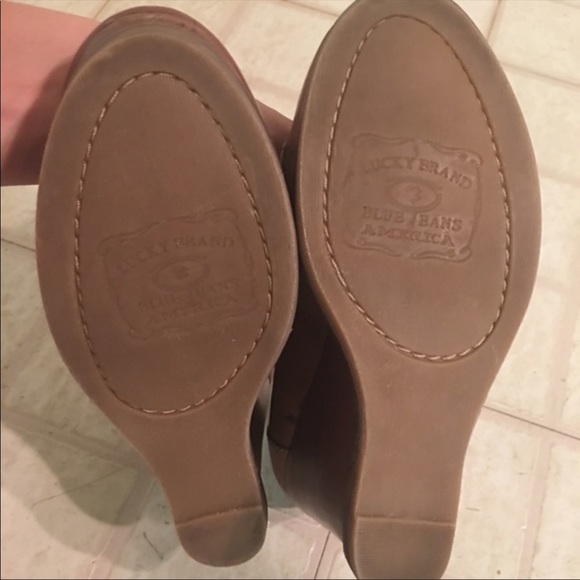 Lucky Brand Wedge Shoes - Picture 2 of 5